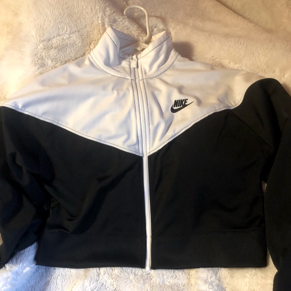 Nike sweater